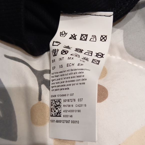 Hugo Boss Silver shimmer top NWOT - Picture 5 of 6